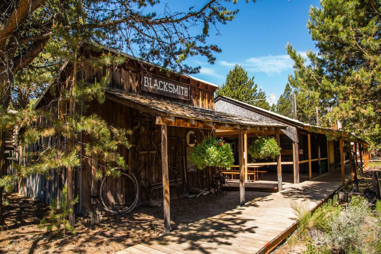 Bend-Sunriver Camping Resort Studio Cabin 8 Екстер'єр фото